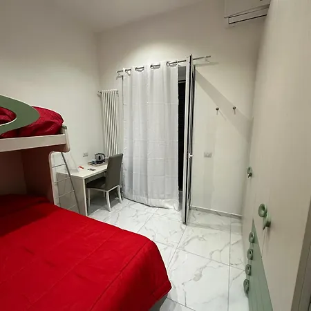 Santa Chiara Garden View 4* 那不勒斯