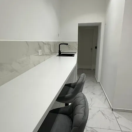 Santa Chiara Garden View לינה וארוחת בוקר נאפולי